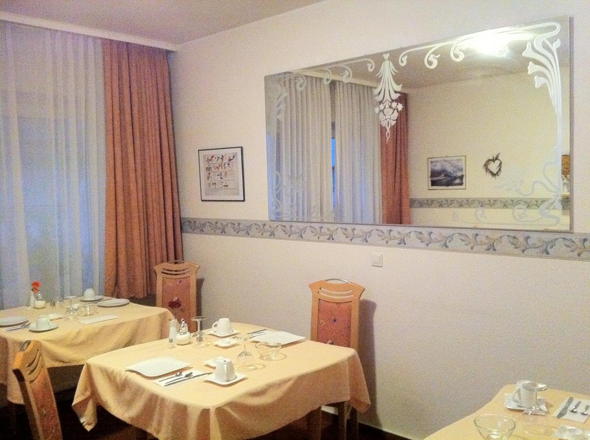 Hotel Eigelstein Köln Eksteriør bilde